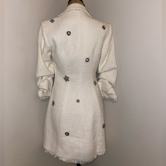 $695 Cinq à Sept Joel Embellished Blazer Dress - Picture 6 of 16